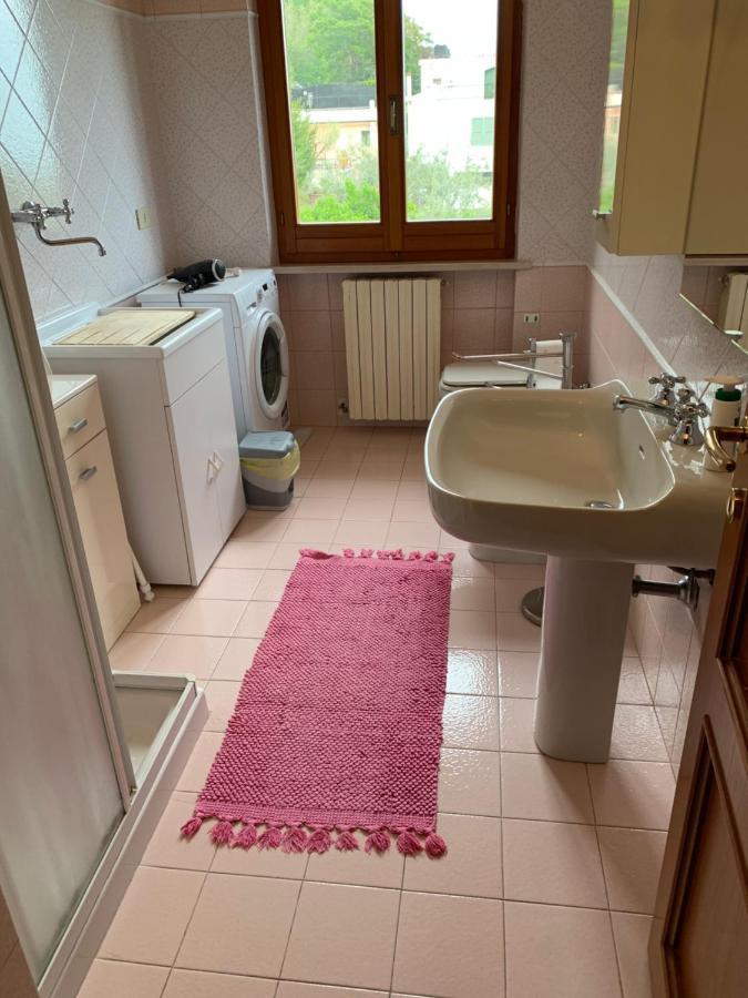 Casa Di Mary Apartment Grottammare Luaran gambar
